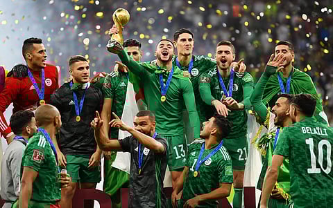 جوائز بطولة كأس العرب "فيفا" قطر 2021: الجزائر يخطف اللقب لأول مرة.. وتونس ثانيًا وقطر ثالثًا