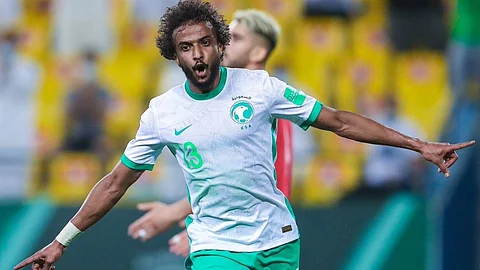 لاعب الهلال "ياسر الشهراني" ضمن قائمة منتخب آسيا لعام 2021