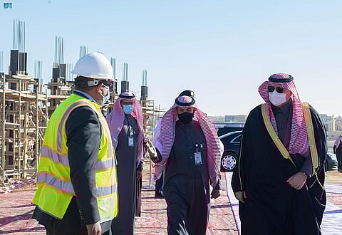 “فيصل بن خالد بن سلطان" يضع حجر الأساس لمشروع كلية الشمال للتمريض