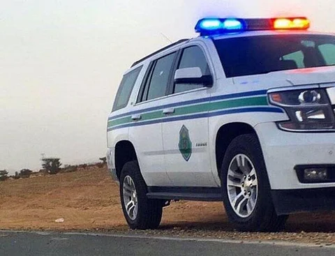 "أمن الطرق" بمكة يقبض على مواطن أخفى 28 كجم حشيش بمركبته