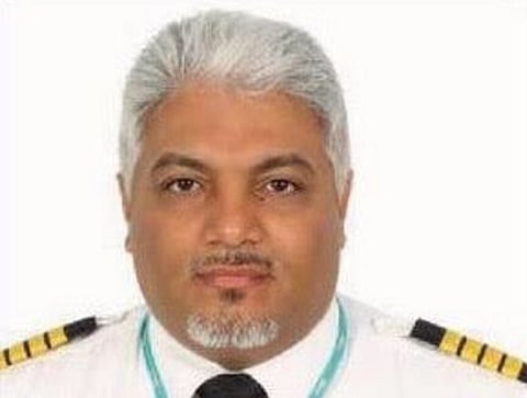 بالفيديو.. الطيار الغامدي يكشف أسباب عدم مرور الطائرات فوق سماء مكة المكرمة