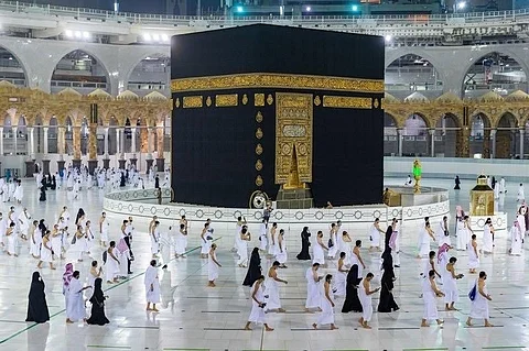 "الحج والعمرة": يجب ظهور حالة "محصن" في "توكلنا" لمن أراد أداء العمرة