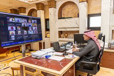 "الحارثي": تفعيل بطاقة "متقاعد".. والإعلان عن قرب إطلاق مركز التدريب