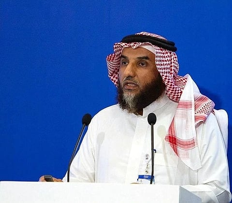 "عسيري": دعاوى رافضي لقاح كوفيد سقطت بمرور سنتين ولم يرصد أي "زومبي" حول العالم!