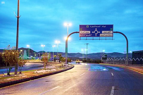 مجددًا "منفذ الدرة" يعود للعمل ويستقبل العابرين إلى المملكة