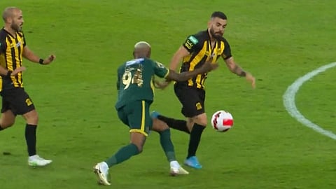 هل تعطَّلت تقنية VAR في لقاء النصر والاتحاد؟.. إدارة الإعلام والاتصال باتحاد القدم تجيب