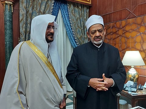 شيخ الأزهر: جهود خادم الحرمين والرئيس السيسي قضت على حركات الإرهاب والتطرف