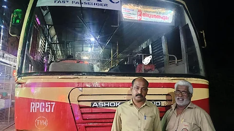 KSRTC driver and conductor rescue