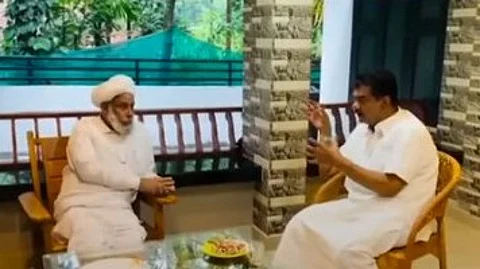 pv anvar met with Samastha President Jifri Muthukoya Thangal