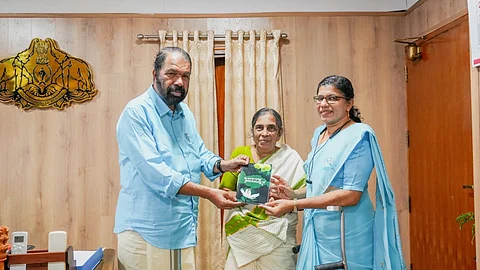 V Sivankutty, Chandramani , Jaya Dali