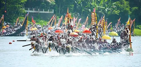 ആറന്മുള ഉത്രട്ടാതി വള്ളംകളി ഇന്ന്, മത്സരത്തിന് 48 പള്ളിയോടങ്ങൾ: പത്തനംതിട്ടയിൽ അവധി