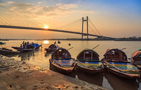 कोलकाता के गंगा घाट की फाइल फोटो