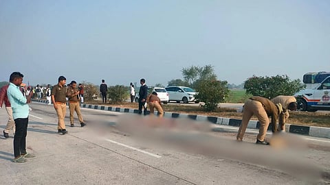 गाजीपुर में भीषण सड़क हादसा