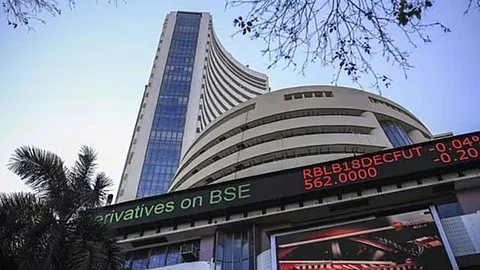 टॉप 10 कंपनियों में से नौ का मार्केट कैप 2.34 लाख करोड़ रुपये बढ़ा