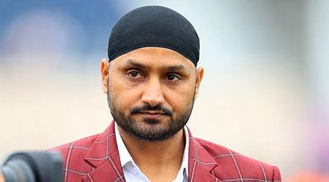Harbhajan ने जम कर की लड़ाई, दर्ज करवाना पड़ा FIR