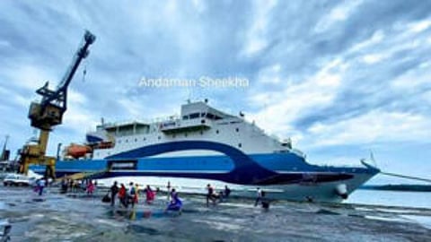 एम.वी. नालंदा व एम.वी. सिंधु सेवाओं को फिर से शुरू करने का आग्रह