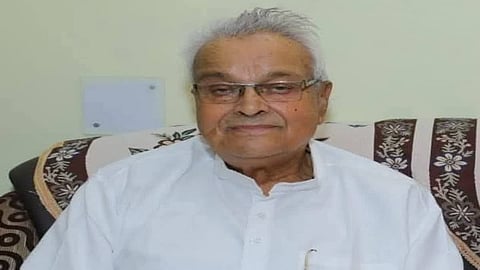 तिलकधारी सिंह की फाइल फोटो