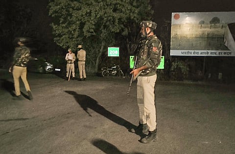 पहलगाम आतंकी हमले के बाद सुरक्षाबलों ने चप्पे-चप्पे को घेरा, बड़ी कार्रवाई की तैयारी