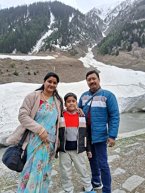 चंचल और उनका परिवार