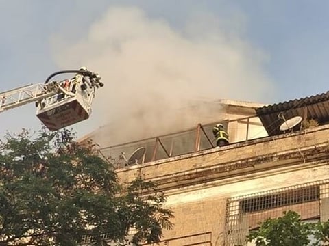 मुंबई में ED दफ्तर की इमारत में भीषण आग