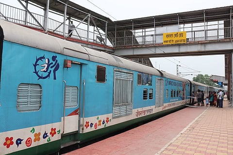 जीवनरेखा एक्सप्रेस अर्थात मल्टीस्पेशलिटी अस्पताल ट्रेन