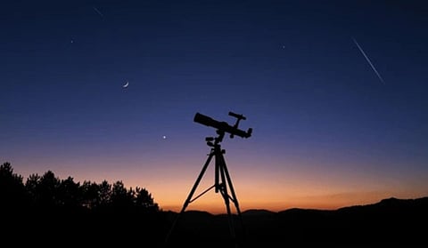 पेशेवर टेलीस्कोप से निःशुल्क खगोलीय अवलोकन सत्र का आयोजन