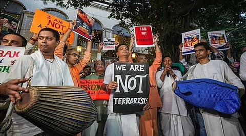 बांग्लादेश : रिहाई से पहले ही हिंदू नेता के खिलाफ नया गिरफ्तारी वारंट