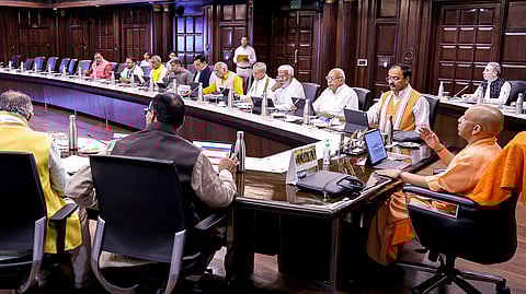 सीएम योगी आदित्यनाथ की अध्यक्षता में मंत्रिमंडल की बैठक