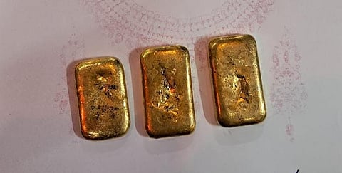 बीएसएफ ने जब्त किया सोना