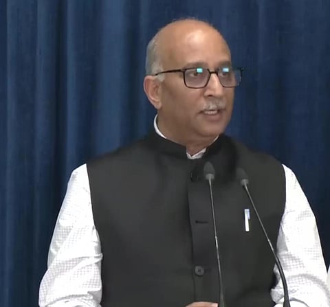 बंगाल सरकार ने जिलाधिकारियों और पुलिस अधीक्षकों को सतर्क रहने का निर्देश दिया