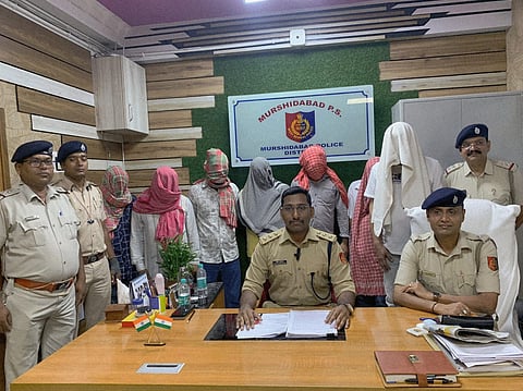 होटले से गिरफ्तार देह व्यापार में शामिल सातों पुरुष