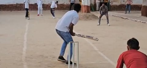 जेल में कैदियों के लिए शुरू हुआ 'Jail Premier League'