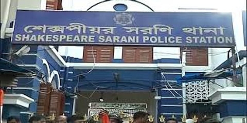 बीमा पॉलिसी के फर्जी सर्टिफिकेट देकर ग्राहक से 7 लाख की ठगी