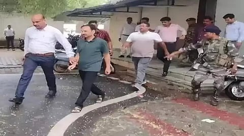 विनय कुमार चौबे गिरफ्तार