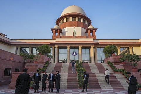 विधि स्नातक होते ही न्यायिक सेवा परीक्षा नहीं दे सकते युवा : SC