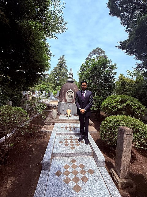 Abhishek Banerjee at the tomb of Rasbihari Bose