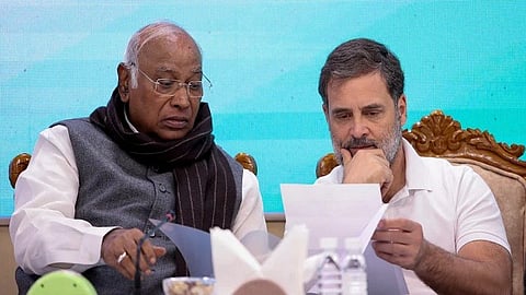 मल्लिकार्जुन खरगे और राहुल गांधी
