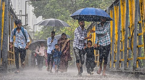 West Bengal Rain Alert: बुधवार से शुक्रवार तक तेज बारिश संभव