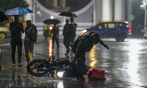 कल से कोलकाता में हो सकती है भाड़ी बारिश