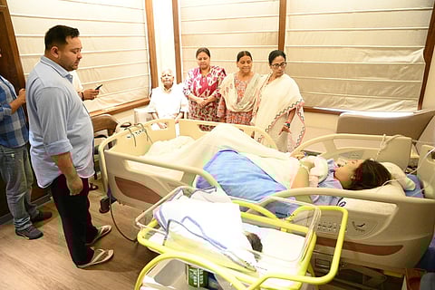 ममता बनर्जी ने तेजस्वी और राजश्री को दूसरे बच्चे के जन्म पर बधाई दी