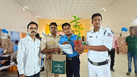 पुलिस ने रक्तदान शिविर का किया आयोजन