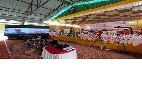 उपभोक्ता मामलों के राज्य मंत्री ने प्रधानमंत्री दिव्यांग केंद्र का किया उद्घाटन