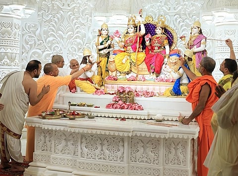 Ram Mandir : सीएम योगी ने की राम दरबार समेत आठ देव विग्रहों की प्राण प्रतिष्ठा