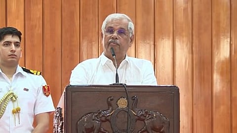 भारत माता के चित्र का कोई आधिकारिक प्रारूप नहीं : केरल सरकार