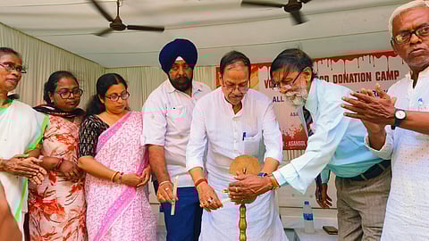 वार्ड 52 में लगाया गया रक्तदान एवं स्वास्थ्य जांच शिविर