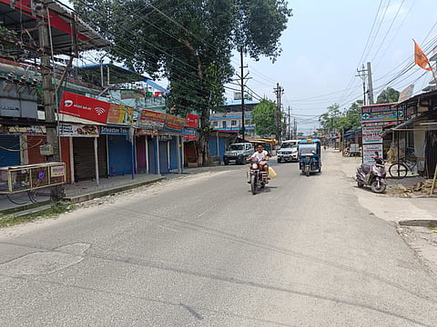 देवीडांगा में दहशत मचाने वाला गिरफ्तार, बाजार रहा बंद