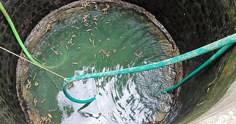 कुएं में गिरने से व्यक्ति की मौत