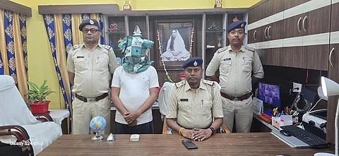 मोबाइल टावर बैठाने के नाम पर ठगी का मास्टर माइंड गिरफ्तार