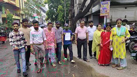 स्कूलों में गर्मी की छुट्टी बढ़ाने की मांग