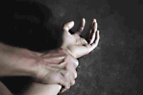 मेट्रीमोनियल साइट पर हुई दोस्ती, मिलने के लिए बुलाकर युवती से की दुष्कर्म की कोशिश